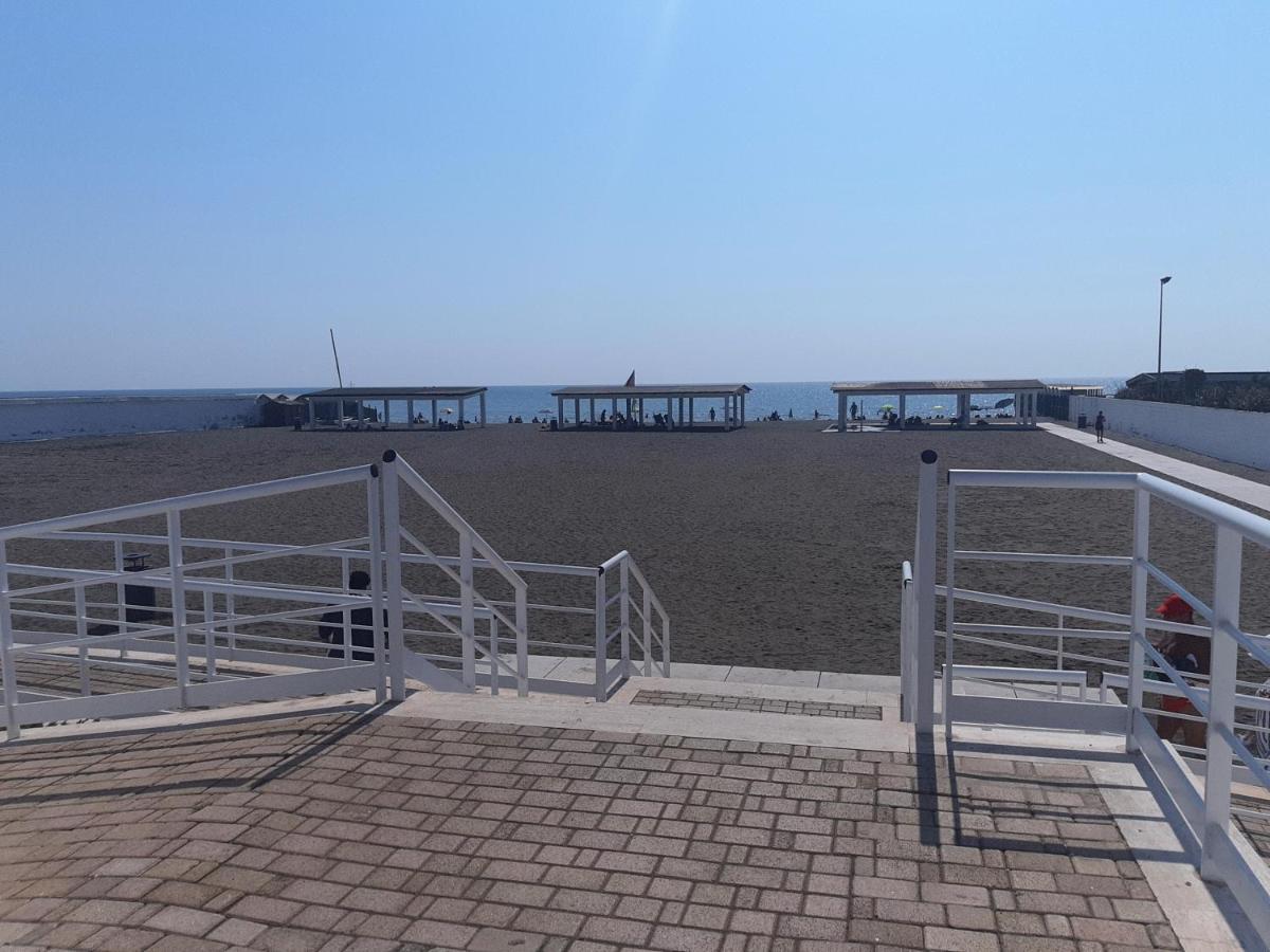 Villino Dei Coralli Lido di Ostia Ngoại thất bức ảnh